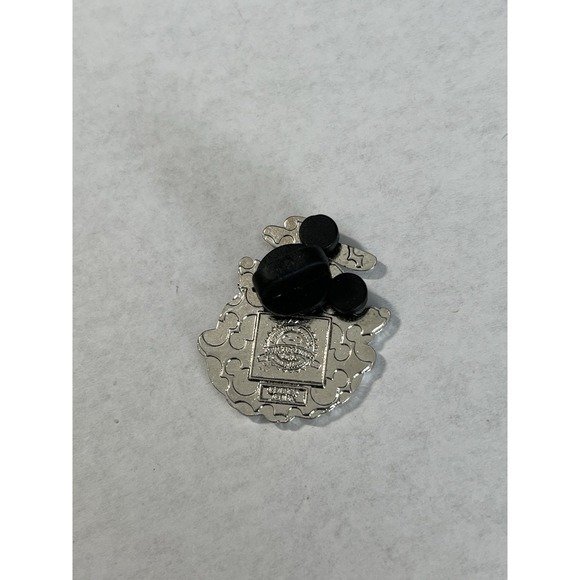 Disney Trading Pin Donald Duck Nerd Head - Picture 2 of 2